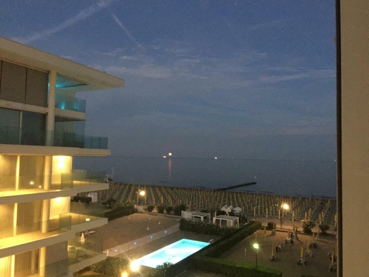 Heron Apartments Lido di Jesolo Eksteriør billede